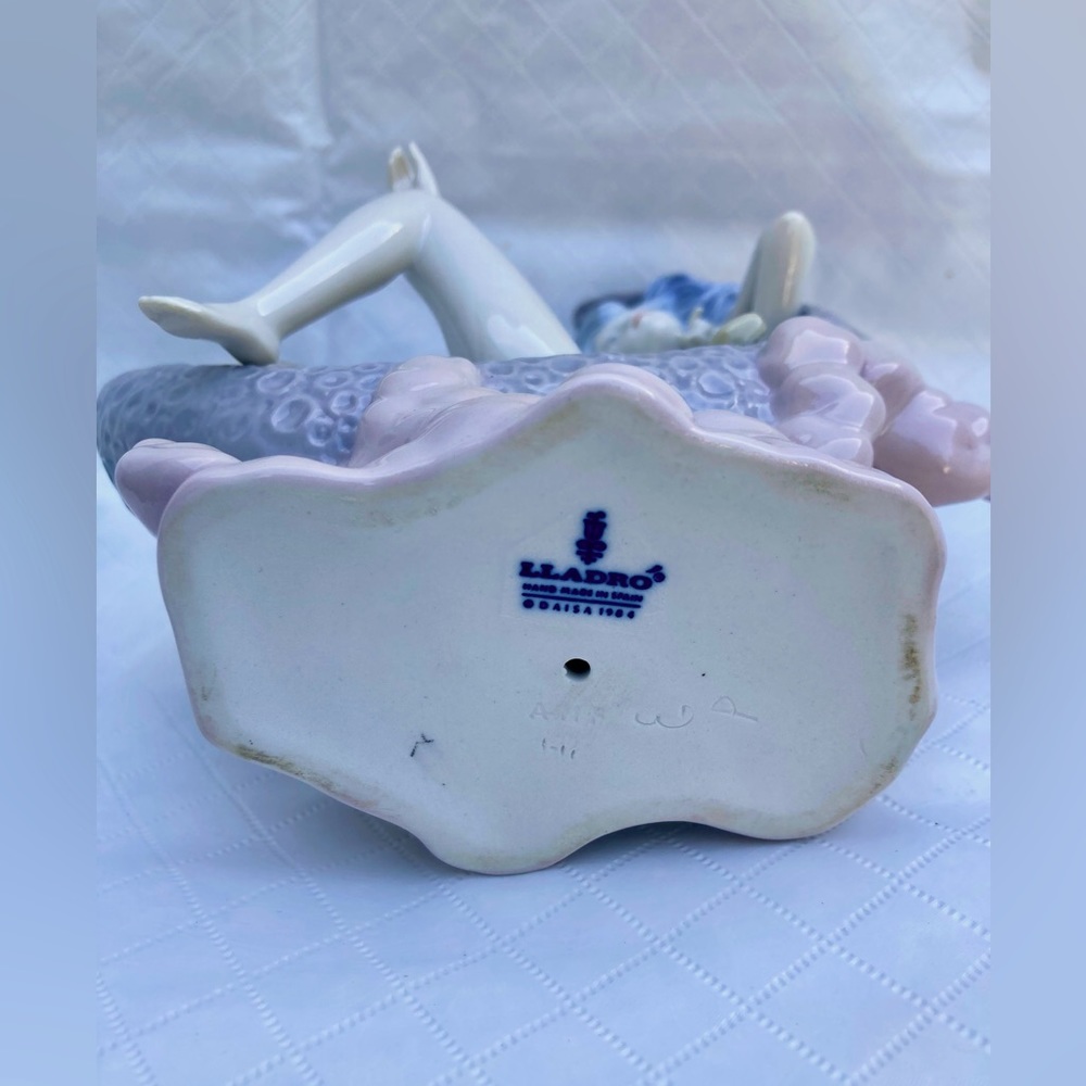 NEW-in Box, Lladro No. 1436 Luna Cuarto Creciente (retired 1987) perfect - Picture 4 of 6